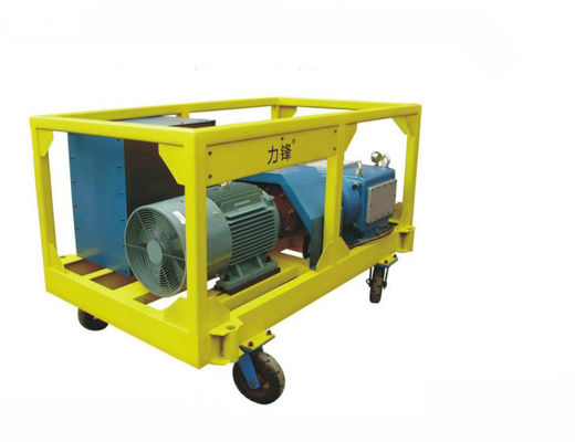 Boya Temizleme Pas Temizleme için 75KW Endüstriyel Jet Yıkama Ekipmanları Yüksek Basınçlı Yıkama Makinesi