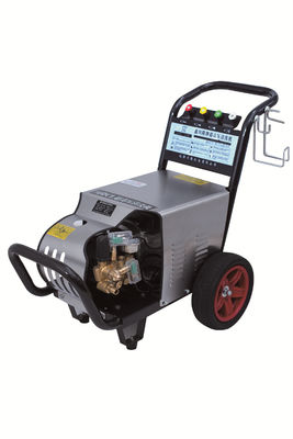Araç Elektrik Motoru Sürücüsü İçin 100 Bar 2.2KW Yüksek Basınçlı Oto Yıkama Makinesi