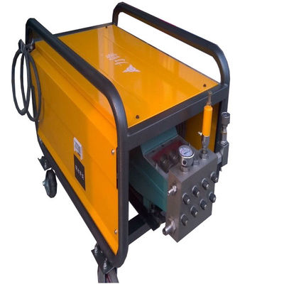 5.6L/ Min 10000 Psi Hidrolik boru hattı basınç test pompası Hidro test pompası