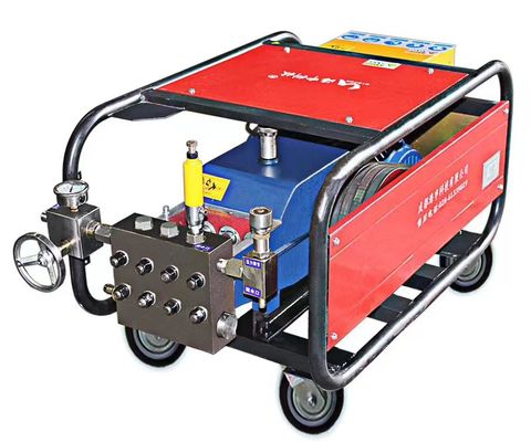 Petrol Sahası BOP Test Basıncı Test Pompası için 10000psi Hidro Test Pompası